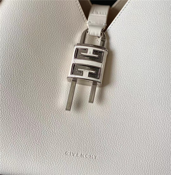 Givenchy 지방시 호보백 G50188