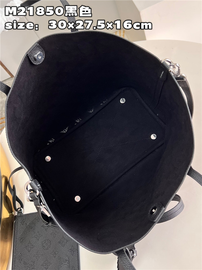 LOUIS VUITTON 루이비통 네버플 M21850