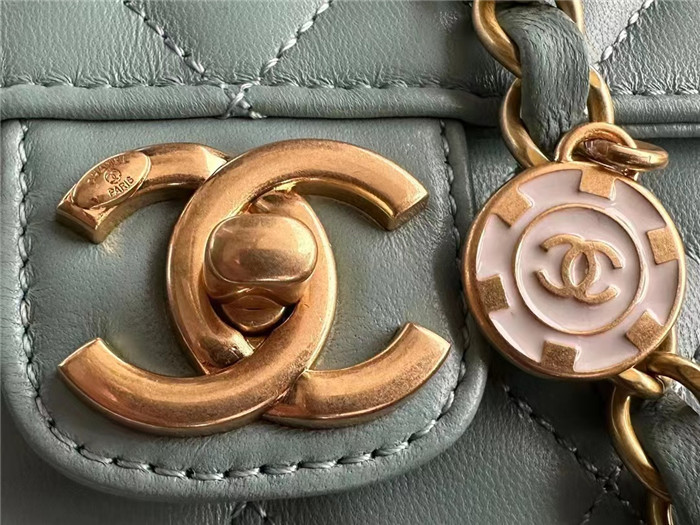 Chanel   샤넬 미니 체인백 AS3655