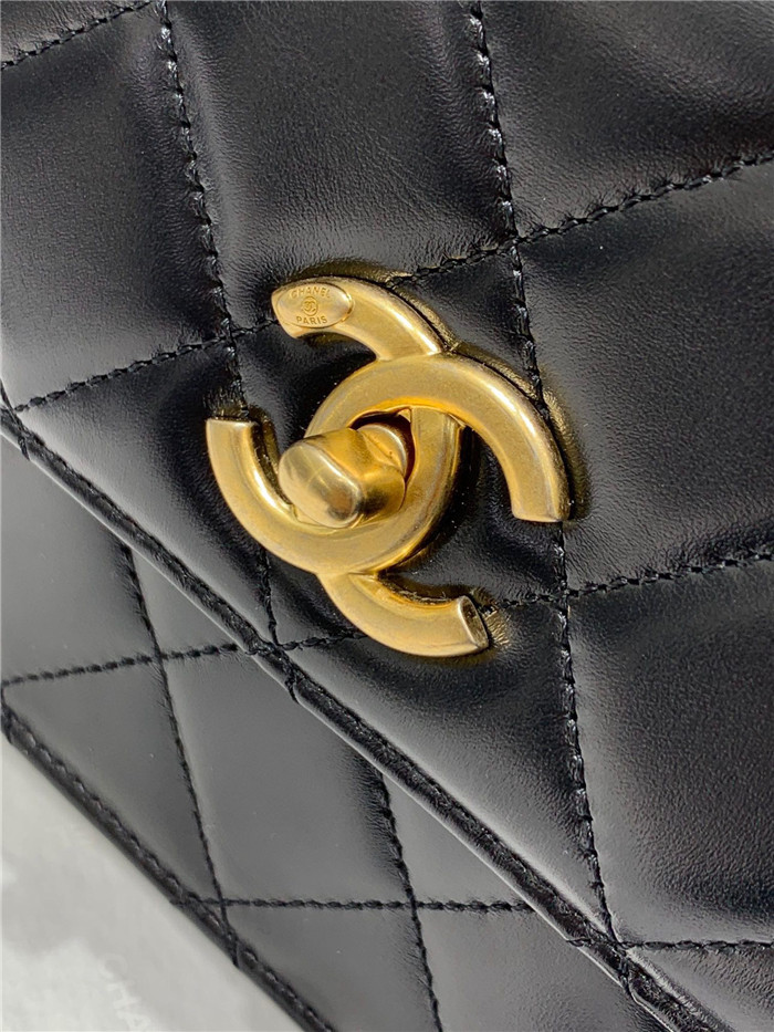 Chanel   샤넬 탑 핸들 미니 플랩백 AS388