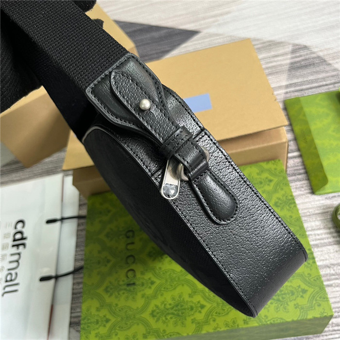 GUCCi 구찌 인터로킹 G 디테일 메신저백 675891