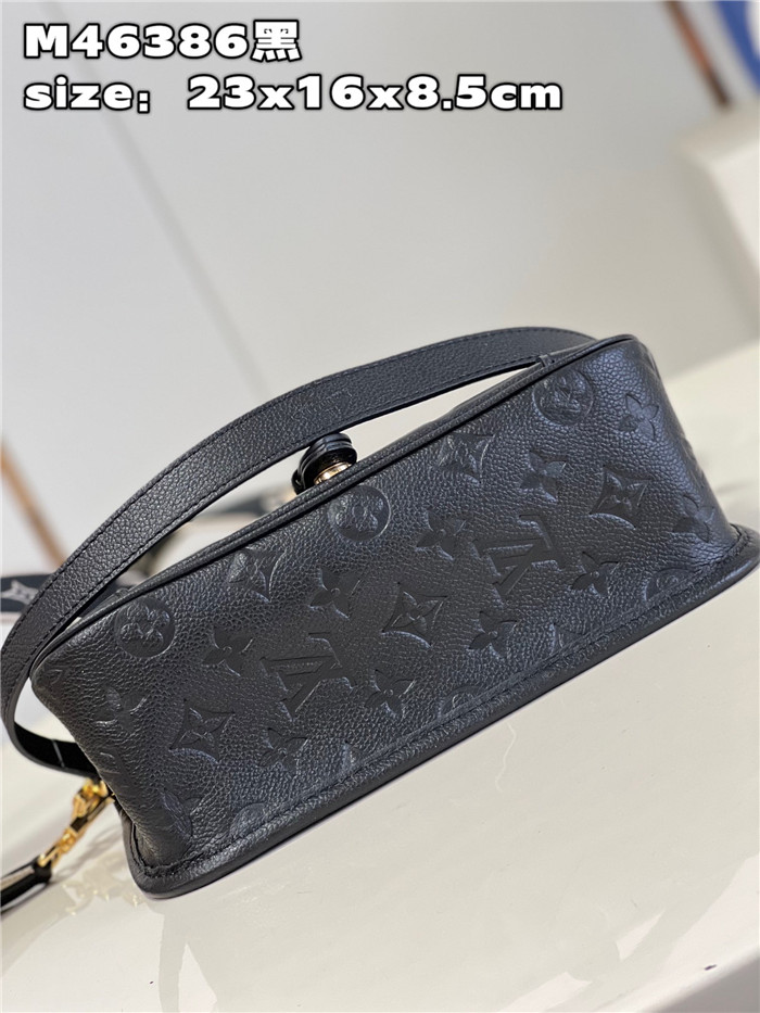  LOUIS VUITTON  루이비통 다이앤 M46386
