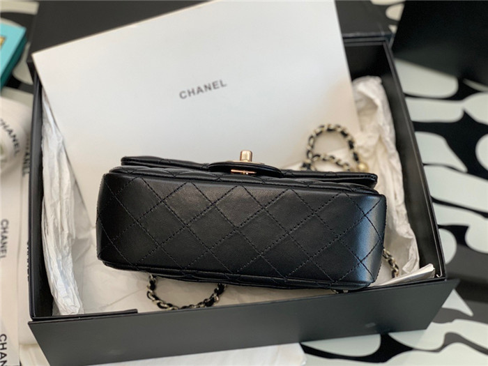 Chanel 샤넬 플랩백 20CM AS99224