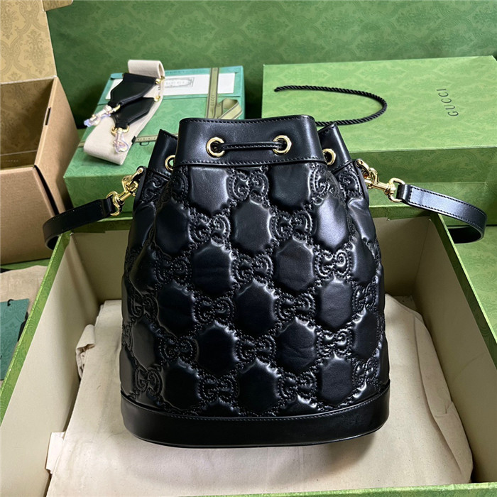 GUCCi 구찌 GG 마틀라세 레더 버킷백 732448