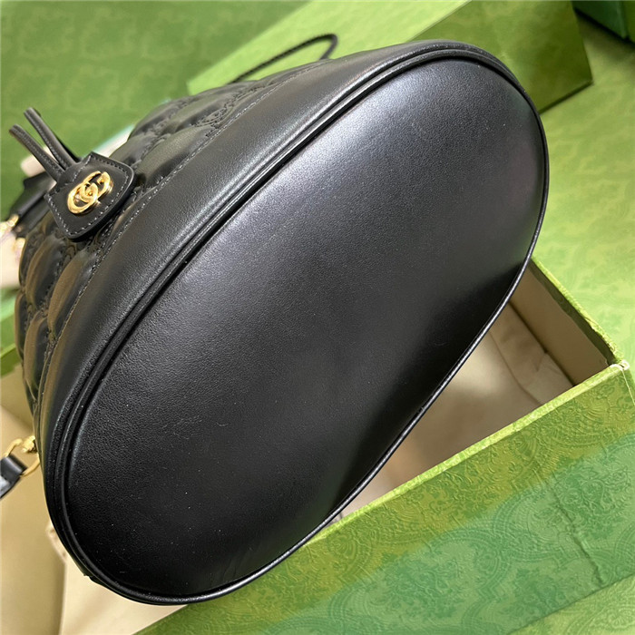 GUCCi 구찌 GG 마틀라세 레더 버킷백 732448