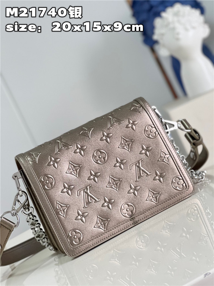 LOUIS VUITTON  루이비통 미니 도핀 라이트 골드 M21740
