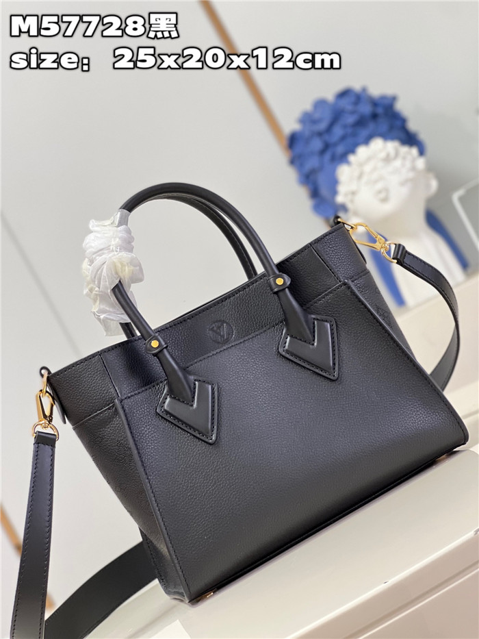 LOUIS VUITTON  루이비통 온 마이 사이드 PM M57728