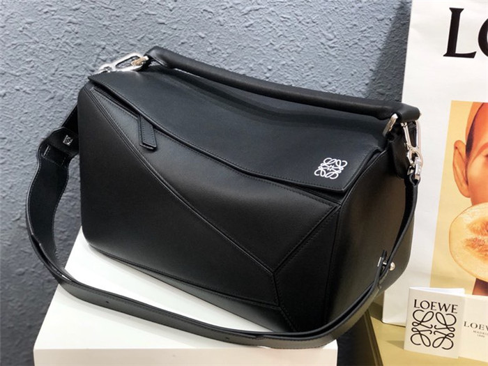 Loewe  로에베 퍼즐백 라지 L40718