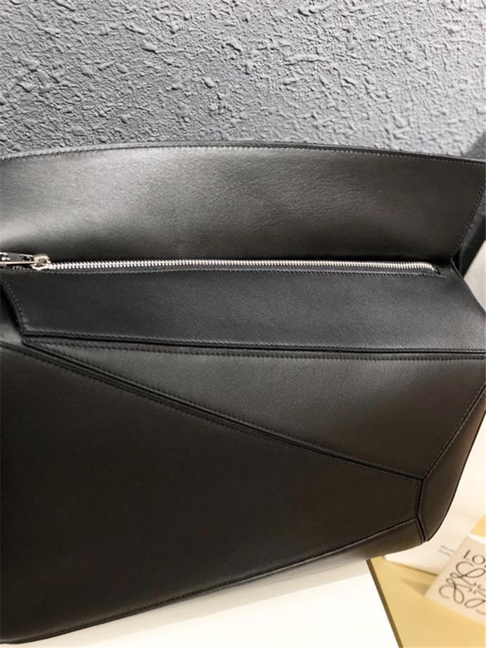 Loewe  로에베 퍼즐백 라지 L40718