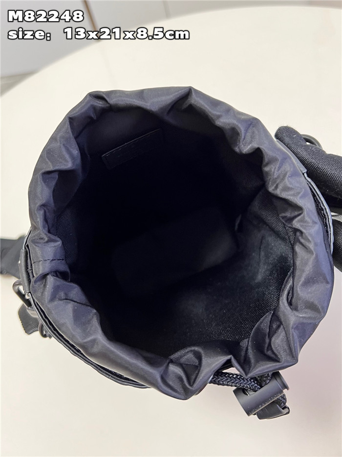 LOUIS VUITTON  루이비통 노에 슬링백 M82248