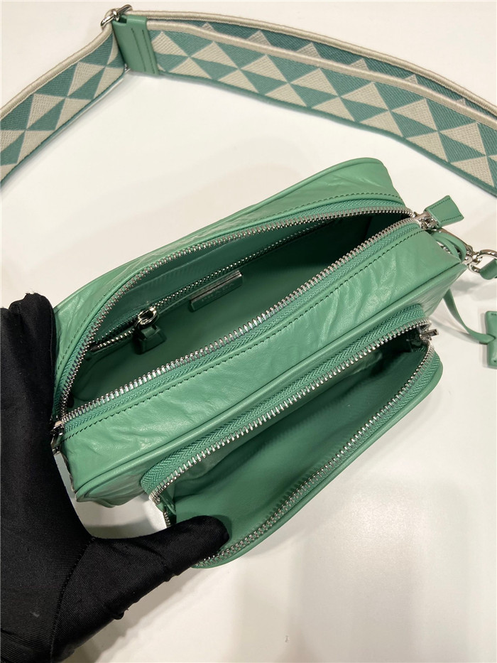 Prada 프라다 나파 앤티크 크로스백 1BH19