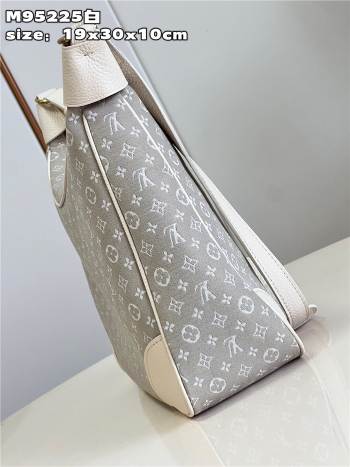 LOUIS VUITTON  루이비통 셀렉션 볼로뉴 30 숄더백 M95225