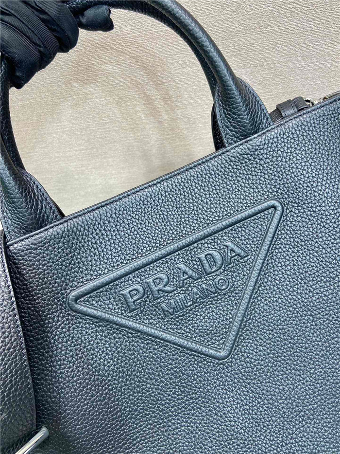Prada 프라다 가죽 토트 2VG109
