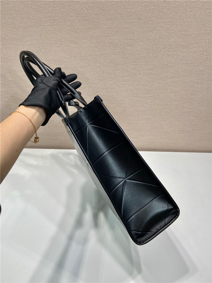 Prada 프라다 레더 토트백 라지 1BA377
