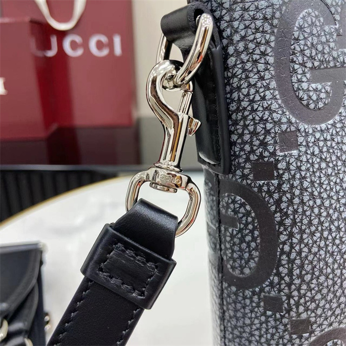 GUCCI 구찌 미디엄 점보 GG 숄더백 696009
