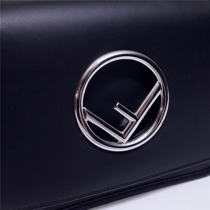 Fendi 펜디 칸아이백 스몰 F50780