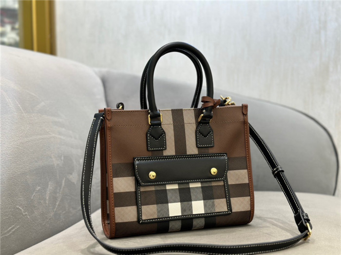 Burberry  버버리 토트&크로스백 B51041