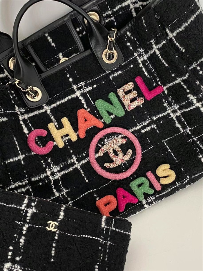 Chanel  샤넬 쇼퍼백 AS2115