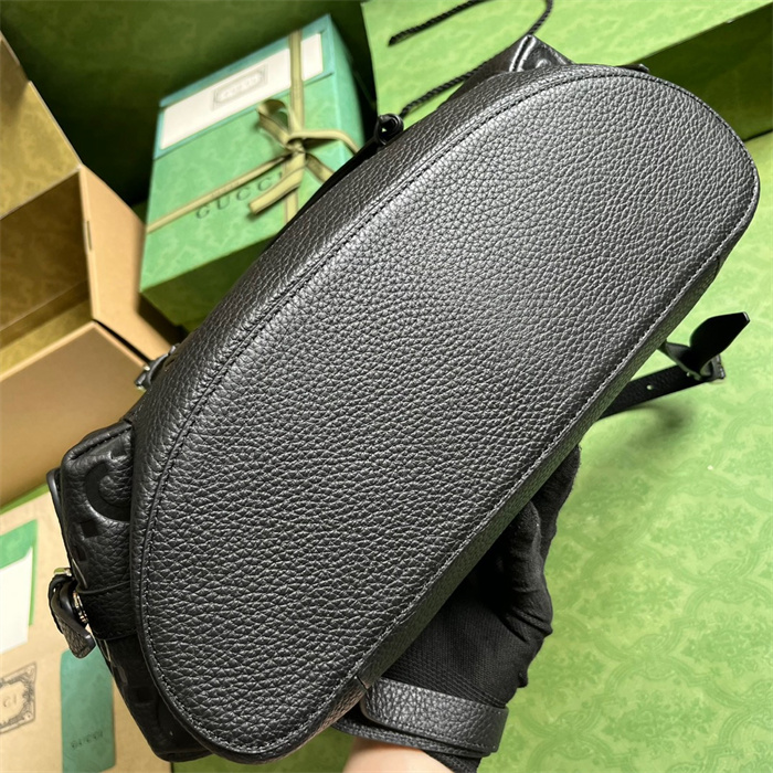 GUCCI 구찌 GG 엠보스 가죽 백팩_625770