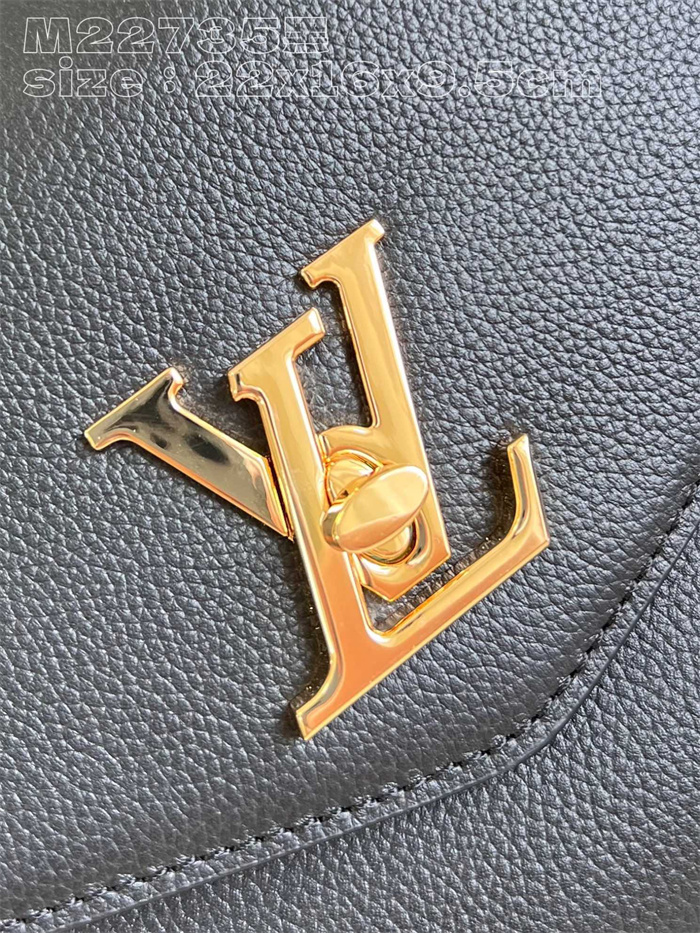 LOUIS VUITTON  루이비통 옥스포드 락미 블랙 M22735