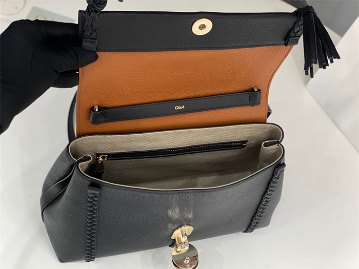 CHLOE 끌로에 페넬로페 레더 숄더백 C65011