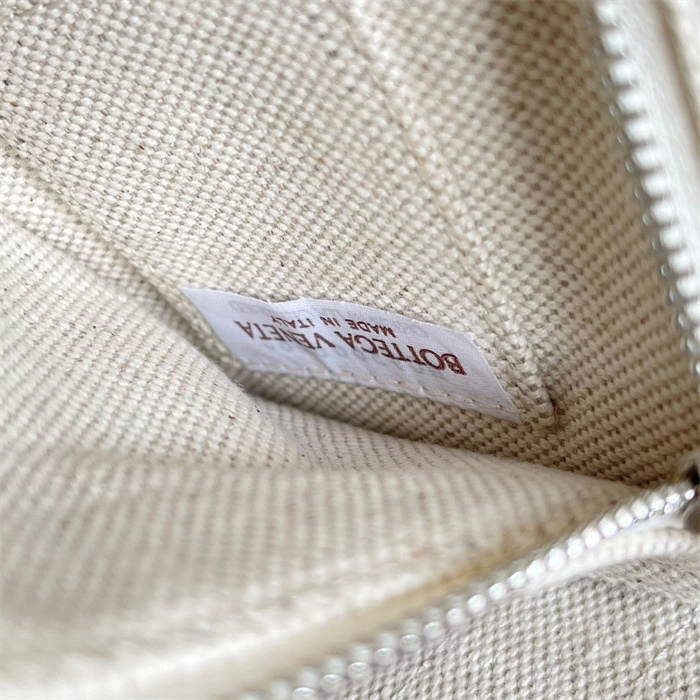 Bottega Veneta  보테가베네타 카세트백 75521
