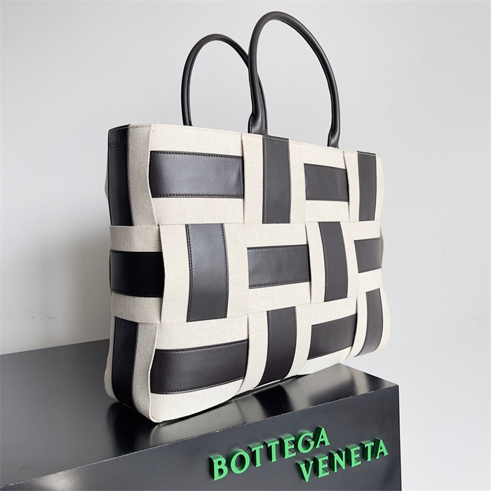 Bottega Veneta  보테가베네타 라지 아르코 토트백 755219