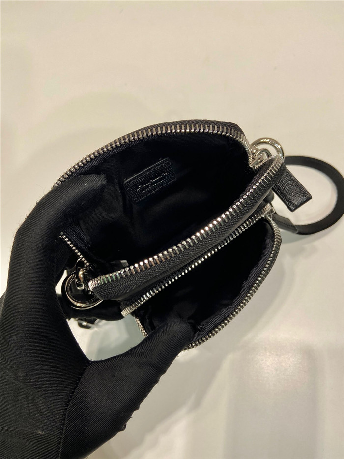 PRADA 프라다 나일론 미니 크로스백 2ZT024