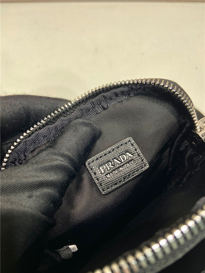 PRADA 프라다 나일론 미니 크로스백 2ZT024