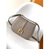 Fendi 펜디 커몬 미듐 F8601