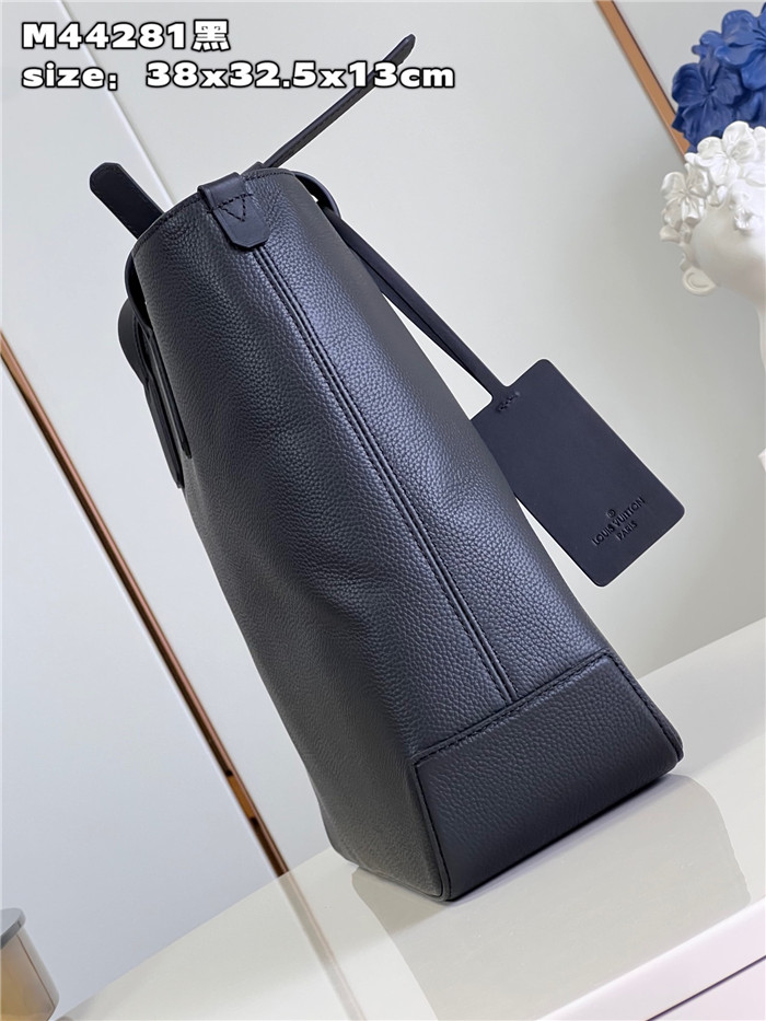 LOUIS VUITTON 루이비통 패스트라인 토트백 M2248