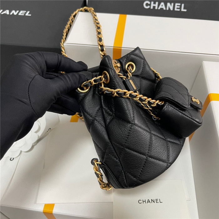 Chanel  샤넬 백참 버킷 스몰 백팩 AS3947