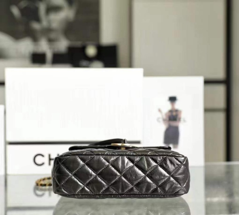 Chanel 샤넬 23c 포켓 체인 호보백 스몰 미디움 제니백