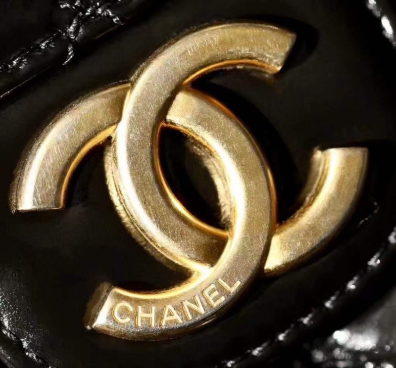 Chanel 샤넬 23c 포켓 체인 호보백 스몰 미디움 제니백