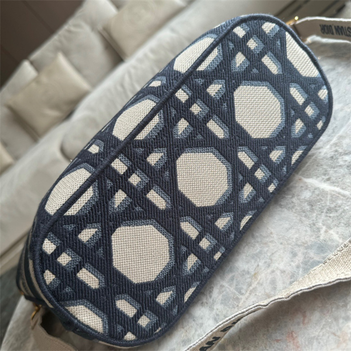 Dior  디올 오블리크 버킷백 D3530