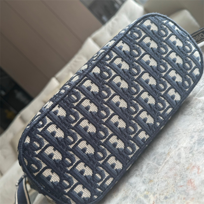 Dior  디올 오블리크 버킷백 D3530
