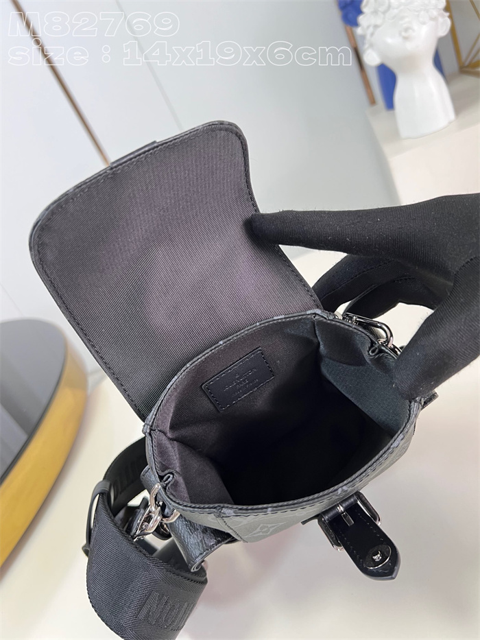 LOUIS VUITTON 루이비통 나노 크리스토퍼 크로스백 M82769