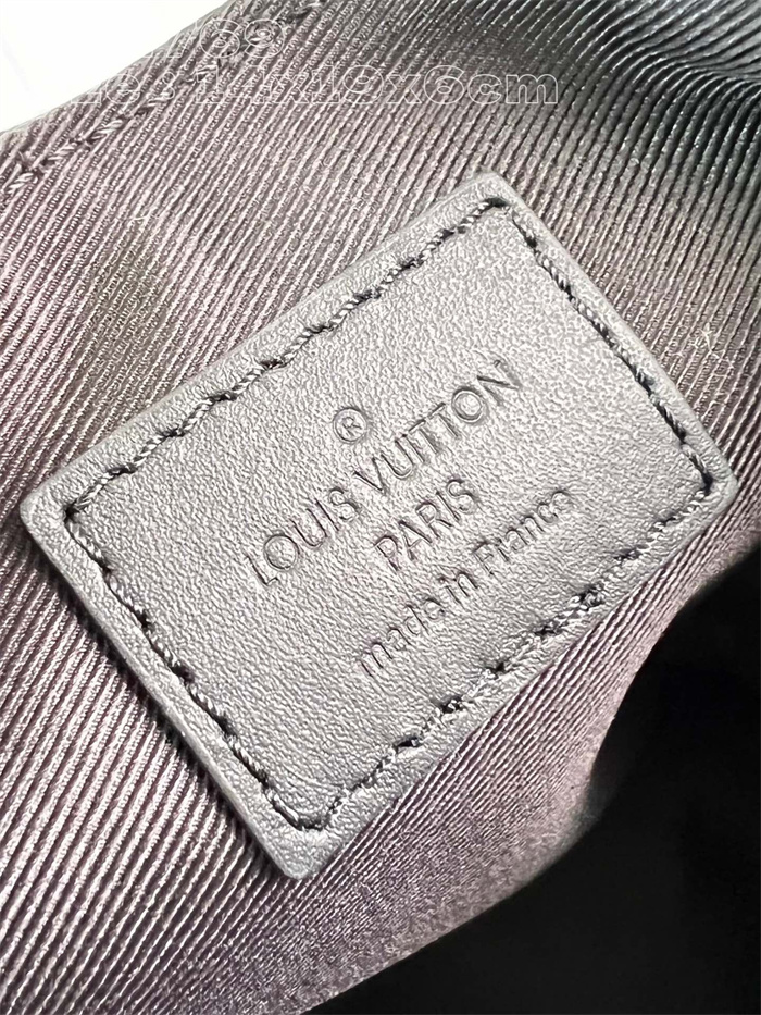 LOUIS VUITTON 루이비통 나노 크리스토퍼 크로스백 M82769