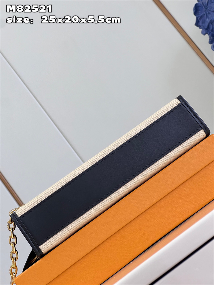 LOUIS VUITTON  루이비통 파우치 온 체인백 M82521