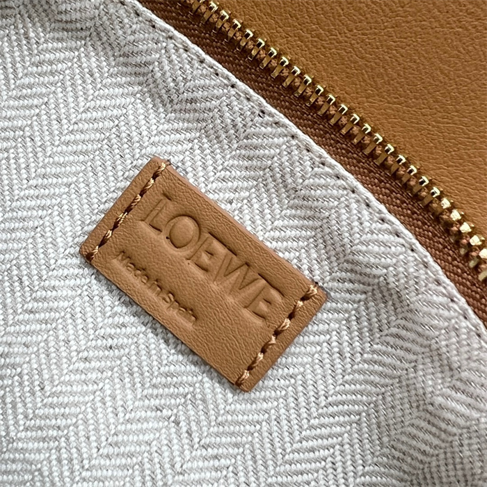 Loewe 로에베 퍼즐백 스몰 L69012