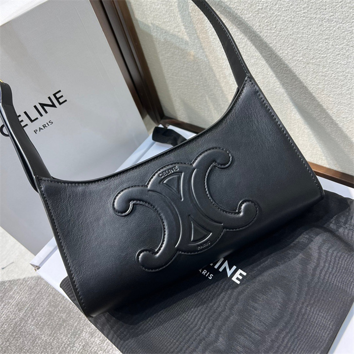  CELINE 셀린느 퀴르 트리오페 숄더백 블랙 198153