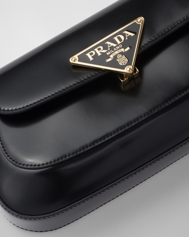  PRADA 프라다 브러쉬드 가죽 숄더백