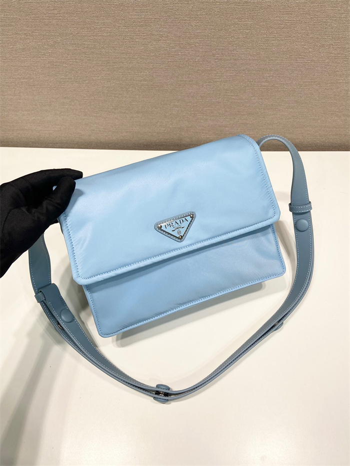  PRADA 프라다 나일론 패딩 숄더백 1BD258