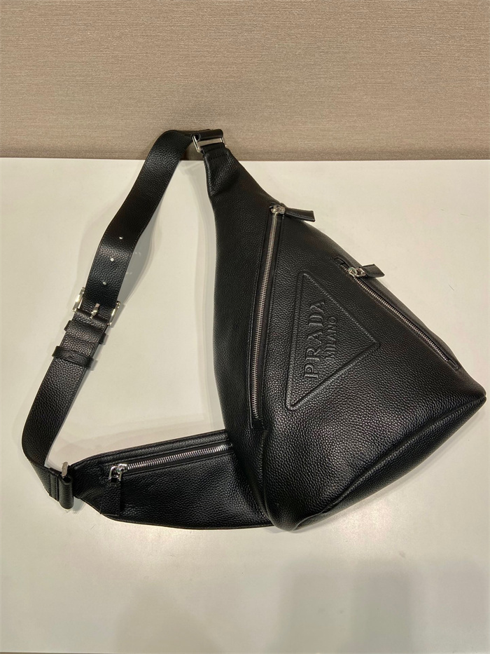 PRADA  프라다 가죽 힙색 2VZ092