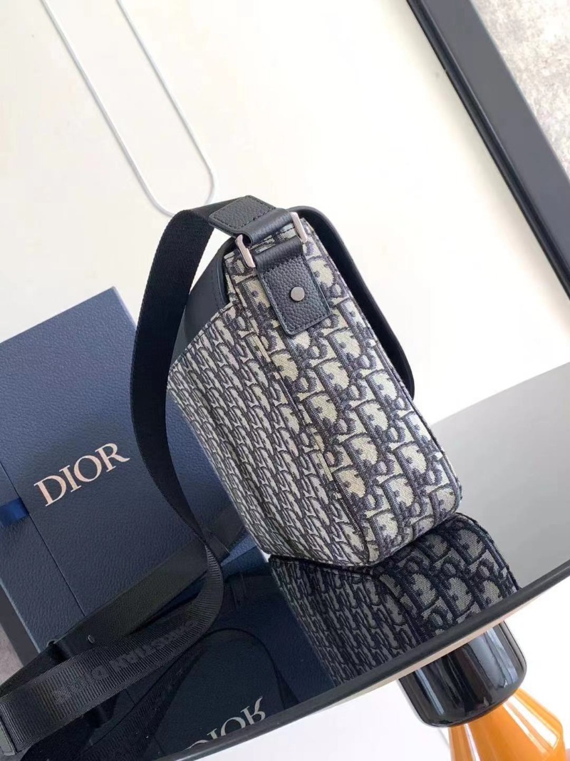  DIOR 디올 오블리크 메신저 숄더백