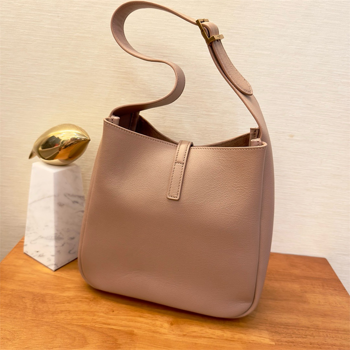 Saint Laurent 생로랑 호보백 Y713938