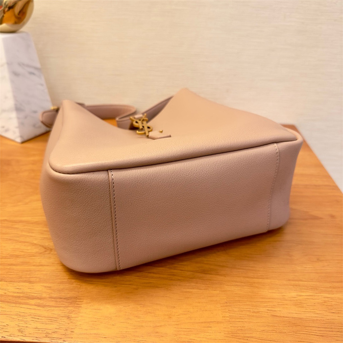 Saint Laurent 생로랑 호보백 Y713938