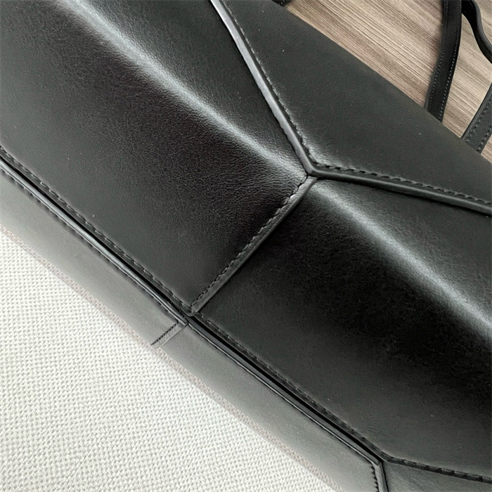 LOEWE 로에베 크롭 퍼즐 폴드백 L51440-