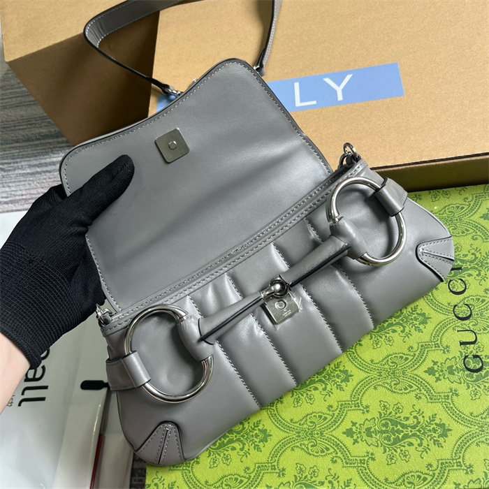 GUCCI 구찌 홀스빗 체인 스몰 숄더백 764339