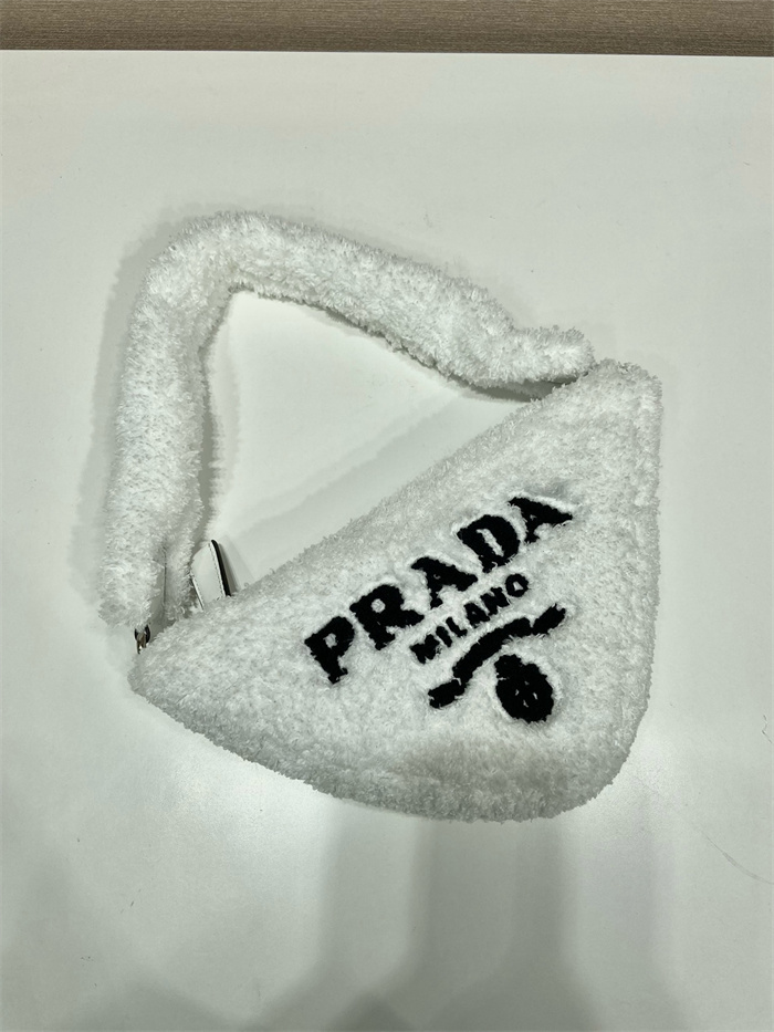 PRADA 프라다 테리천 파우치백 1NE043